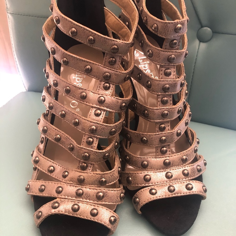 2 Lips Too women’s wedge heels! Size 8 1/2